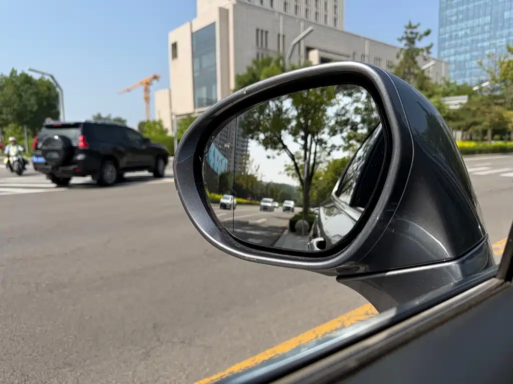 Buick Envision Plus 2019 — фото 15