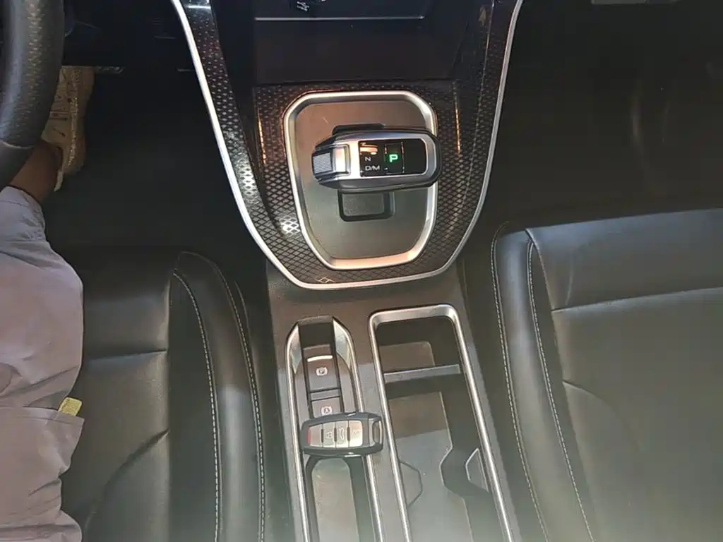 Haval M6 2022 — фото 14