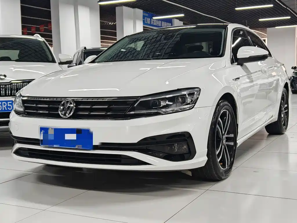 Volkswagen Lamando 2019 — фото 1