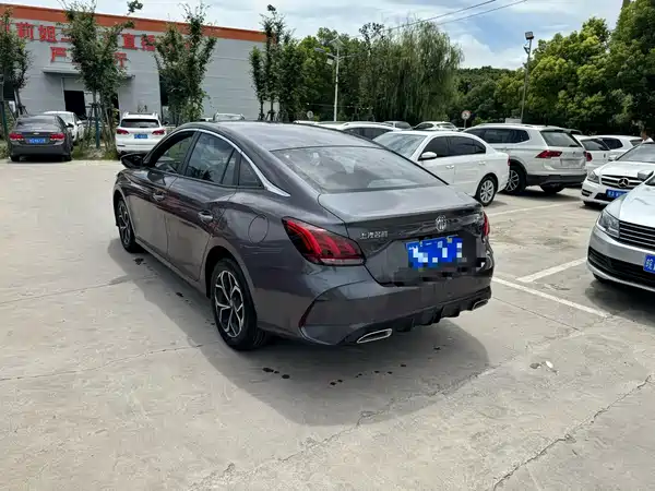 MG MG5 2023