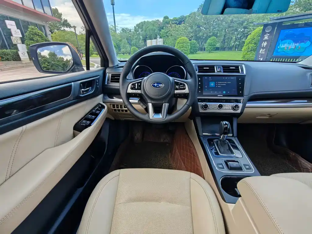 Subaru Outback 2016 — фото 10
