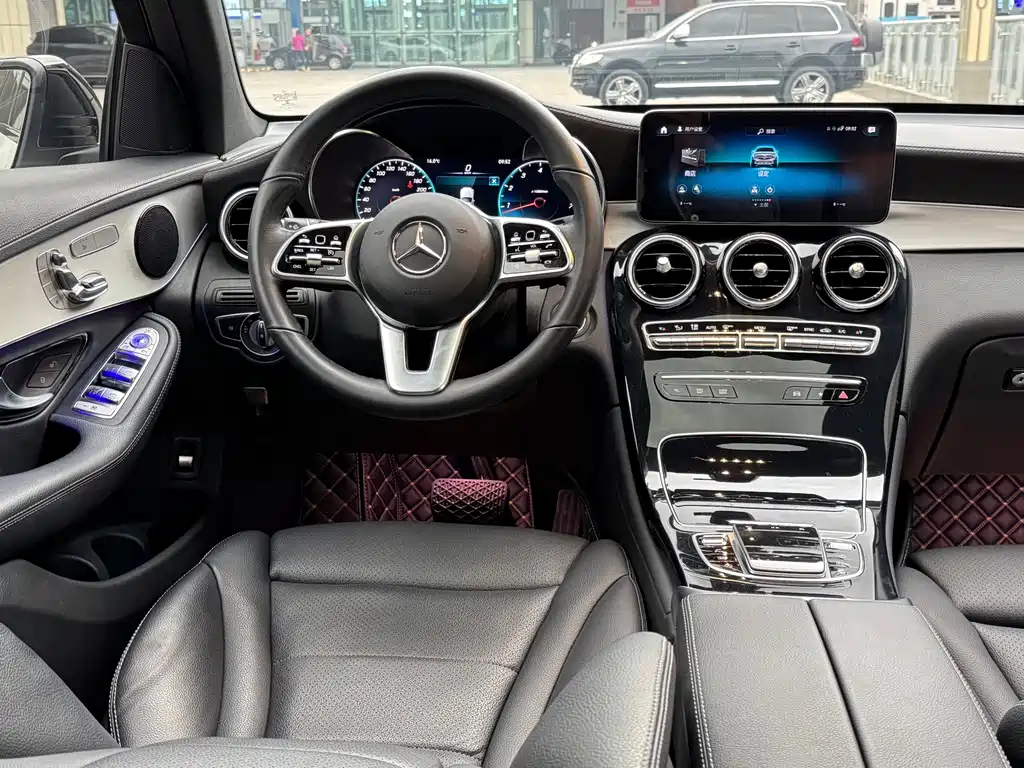 Mercedes-Benz GLC Coupe 2021 — фото 18