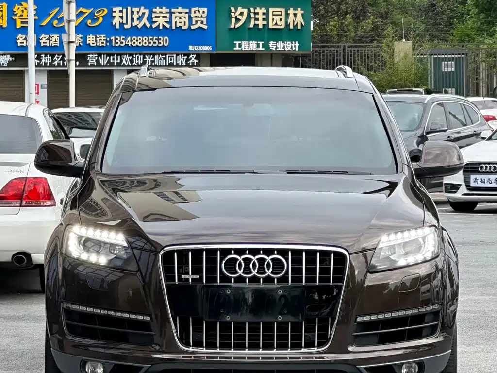Audi Q7 2014 — фото 1