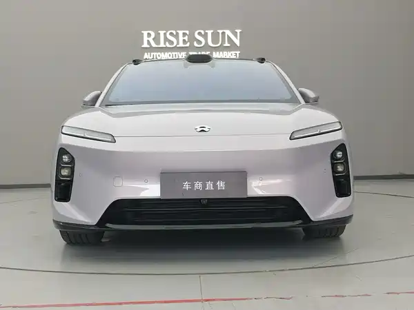NIO ET5T 2025