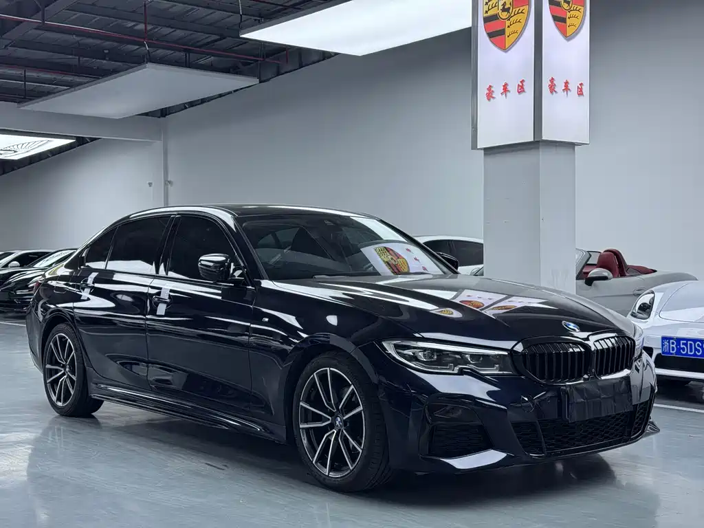 BMW 3 Series 2021