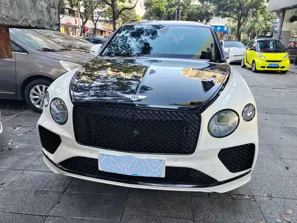 Bentley Bentayga 2021