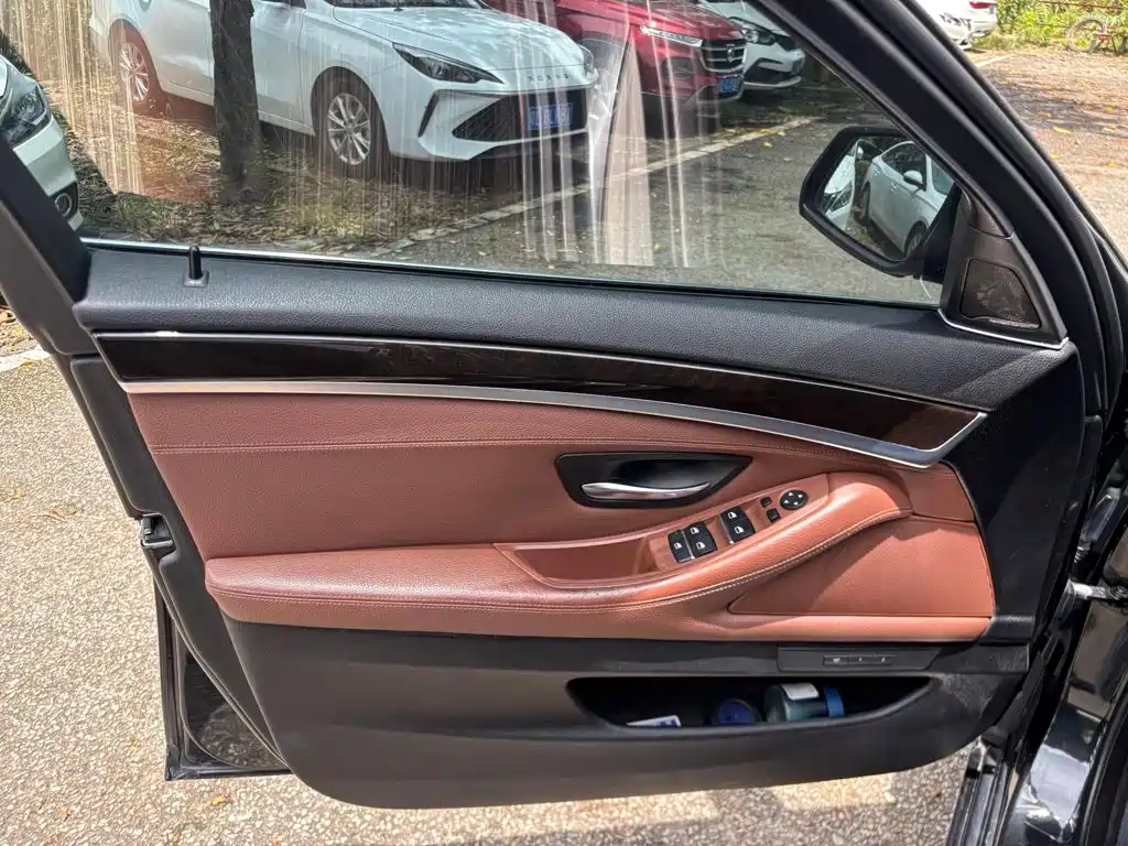 BMW 5 Series 2015