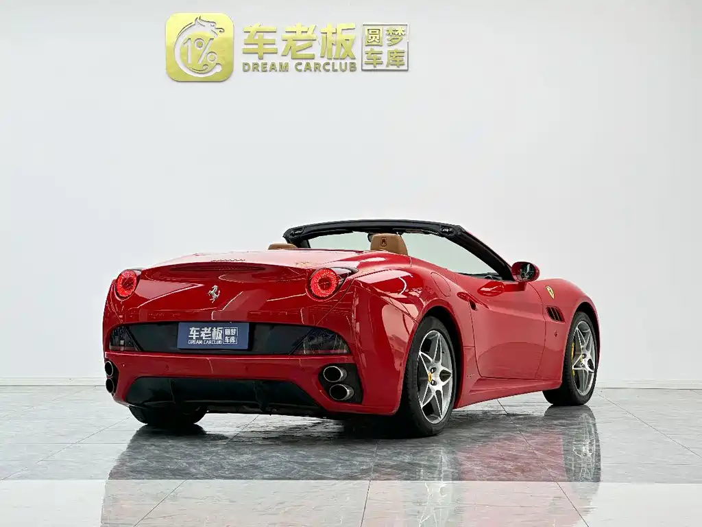 Ferrari California T 2012 — фото 4