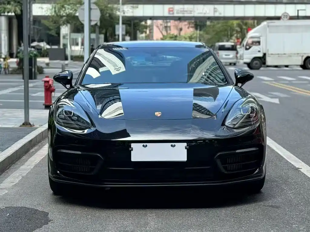 Porsche Panamera 2021 — фото 2