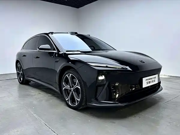NIO ET5T 2024