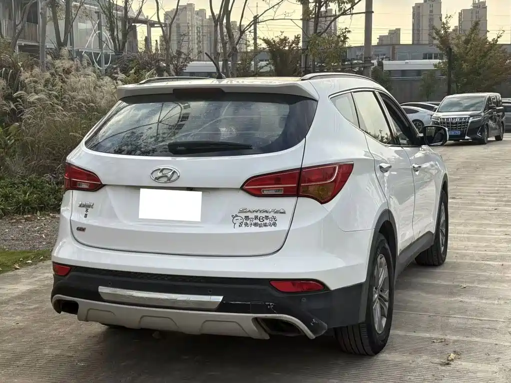 Hyundai Santa Fe 2014 — фото 14