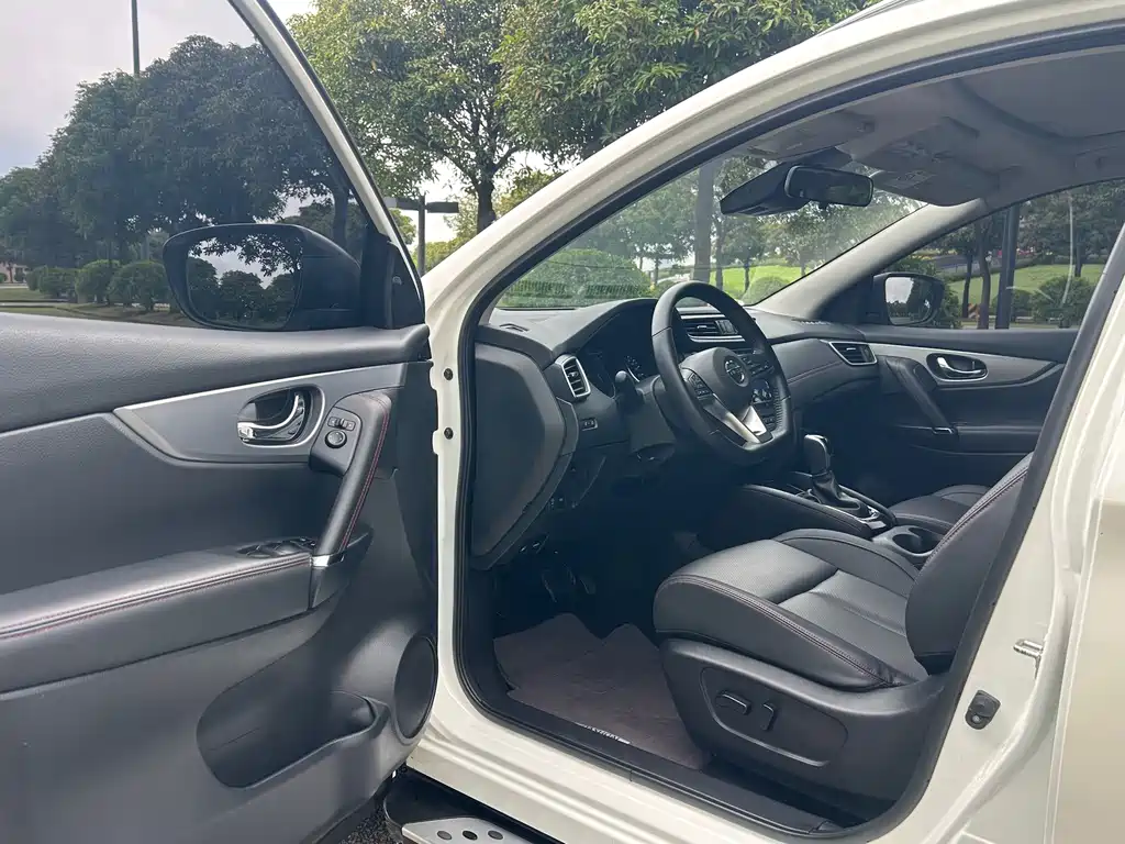 Nissan Qashqai 2023 — фото 11