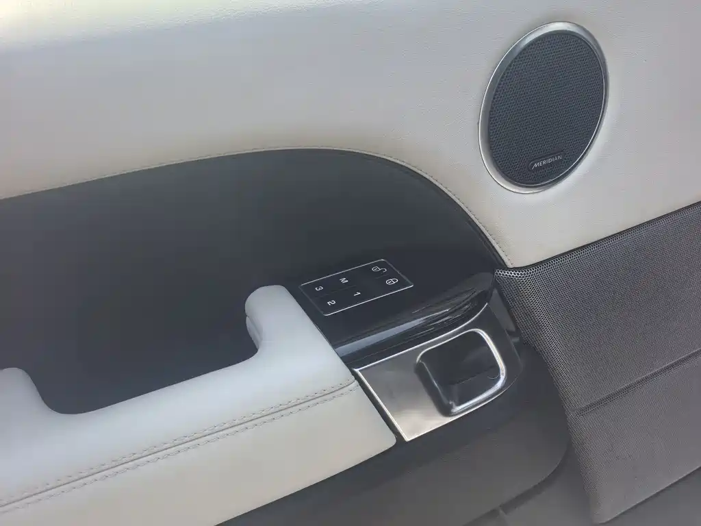 Land Rover Range Rover Sport 2013 — фото 14