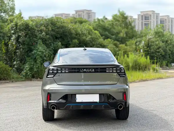 Lynk & Co 05 2021