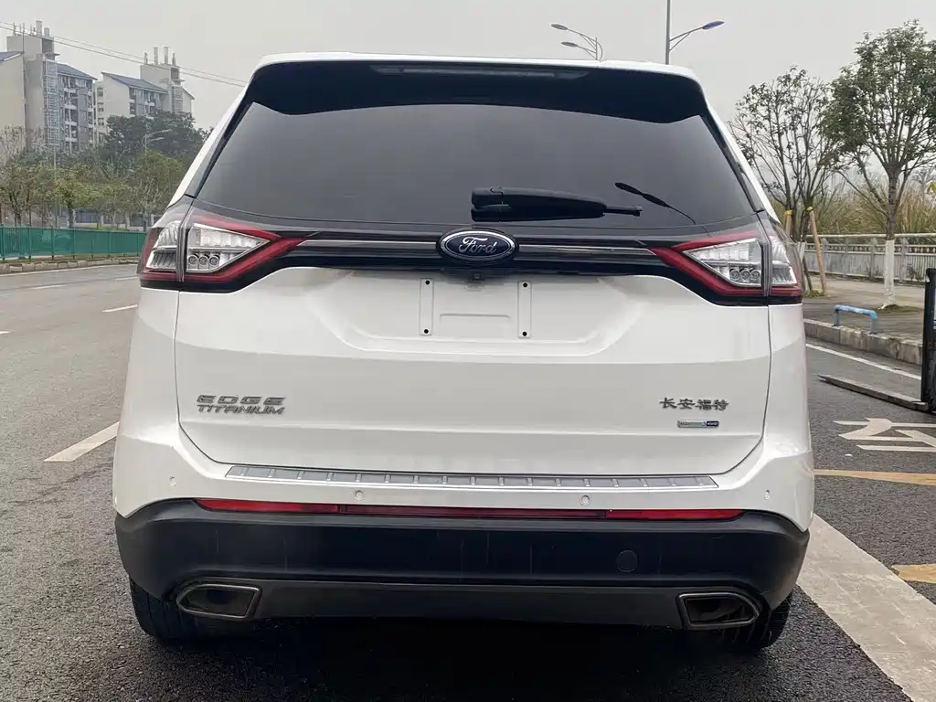 Ford Edge 2019 — фото 4