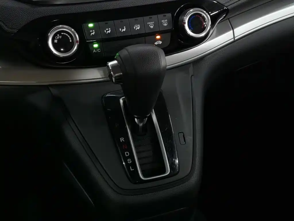 Honda CR-V 2016 — фото 13