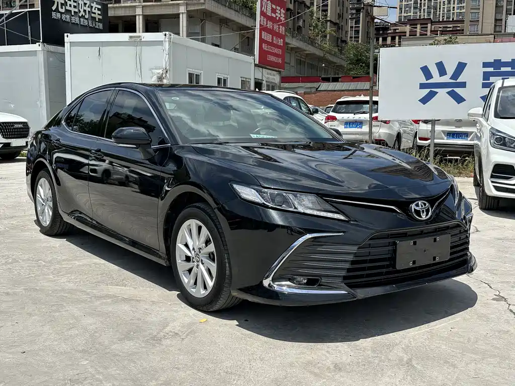 Toyota Camry 2024