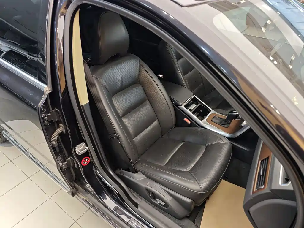 Volvo S80L 2015 — фото 33