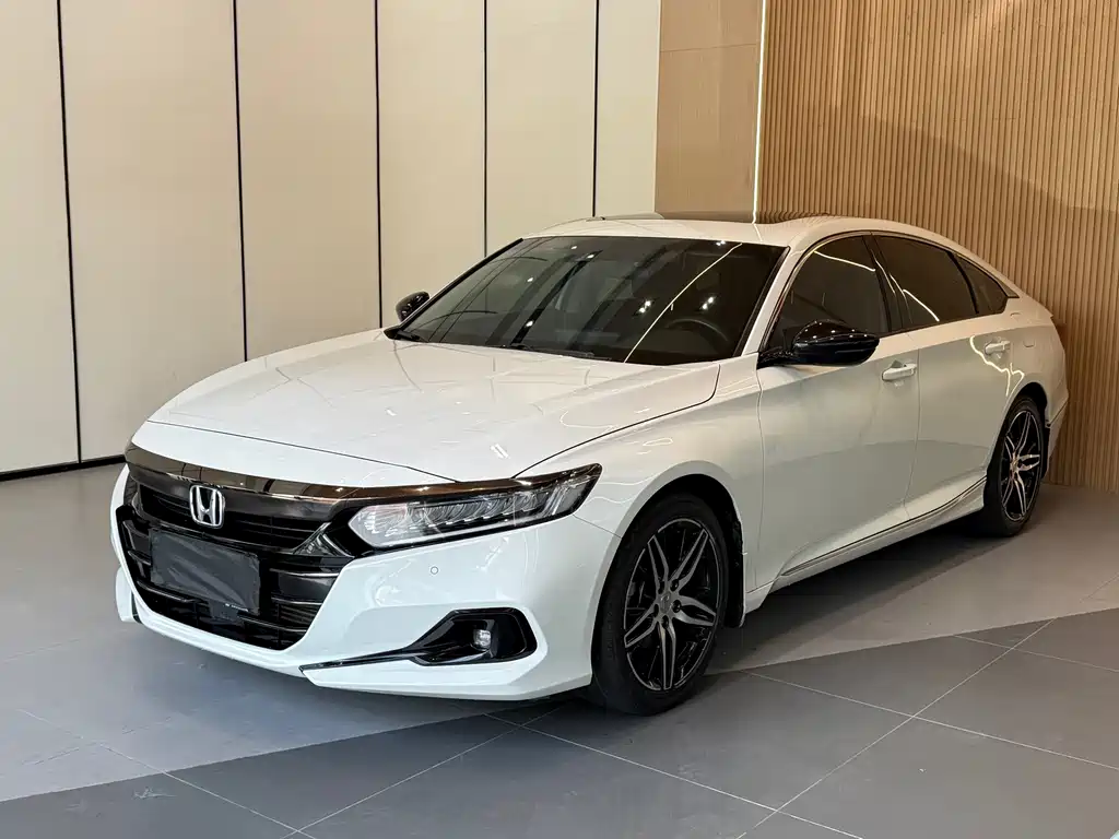 Honda Accord 2022 — фото 1