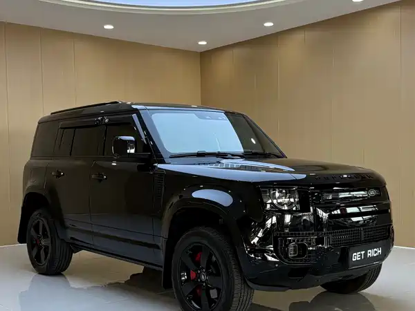 Land Rover Defender 2025