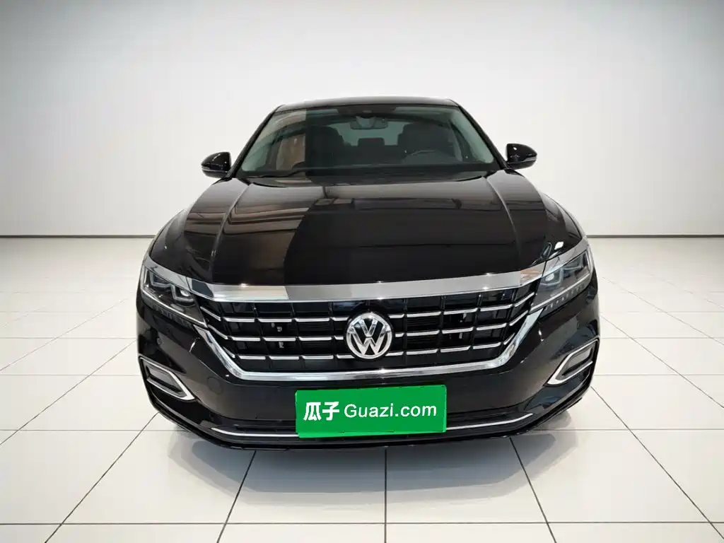 Volkswagen Passat 2020 — фото 24