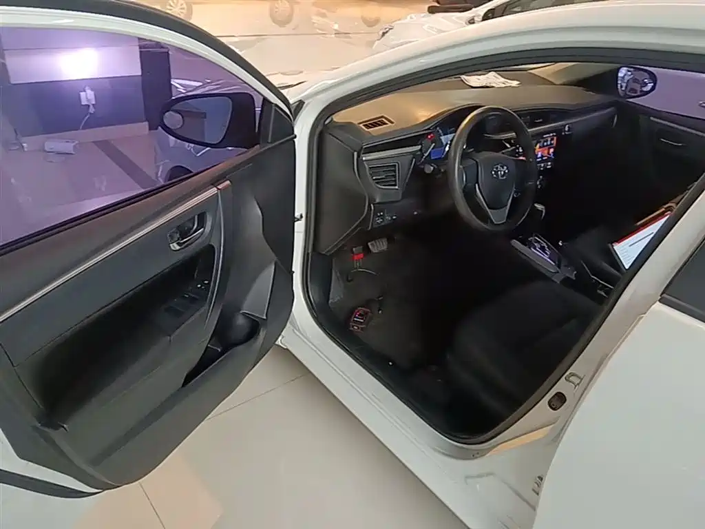 Toyota Levin 2014 — фото 16