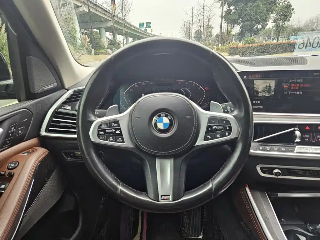 BMW X5 2022 — фото 10