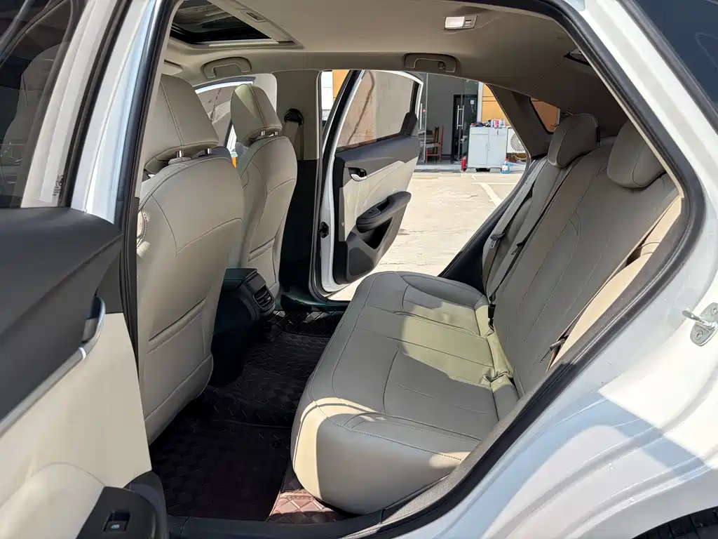 Buick Excelle 2018 — фото 13