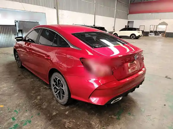 MG MG5 2022