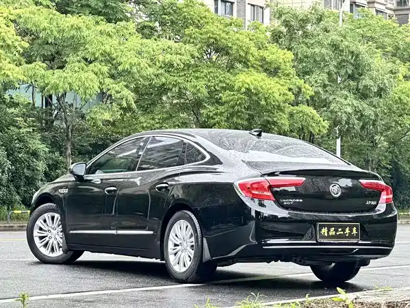Buick LaCrosse 2017
