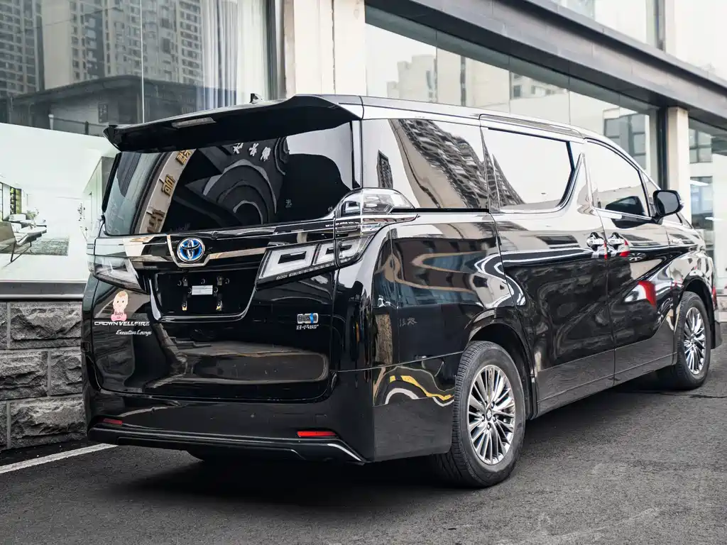 Toyota Vellfire 2021 — фото 10