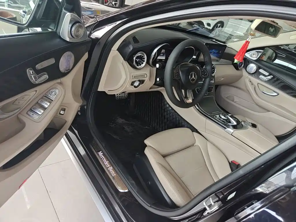 Mercedes-Benz C-Class 2015 — фото 16