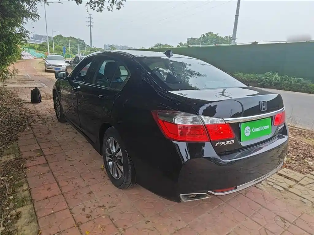 Honda Accord 2015 — фото 5