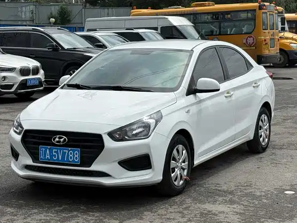 Hyundai Accent 2021