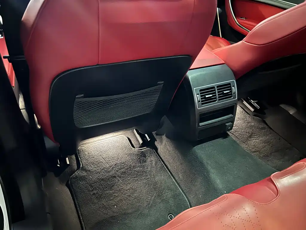 Jaguar XFL 2024 — фото 14