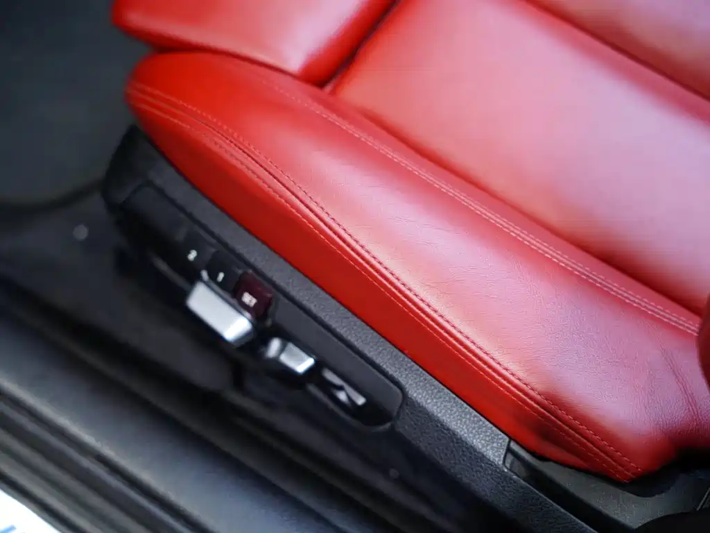 BMW M4 2018 — фото 17