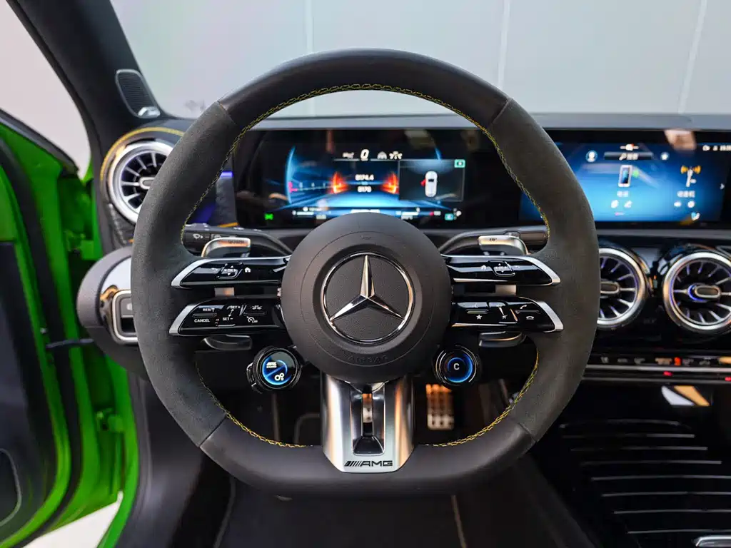 Mercedes-Benz A-Class AMG 2024 — фото 11