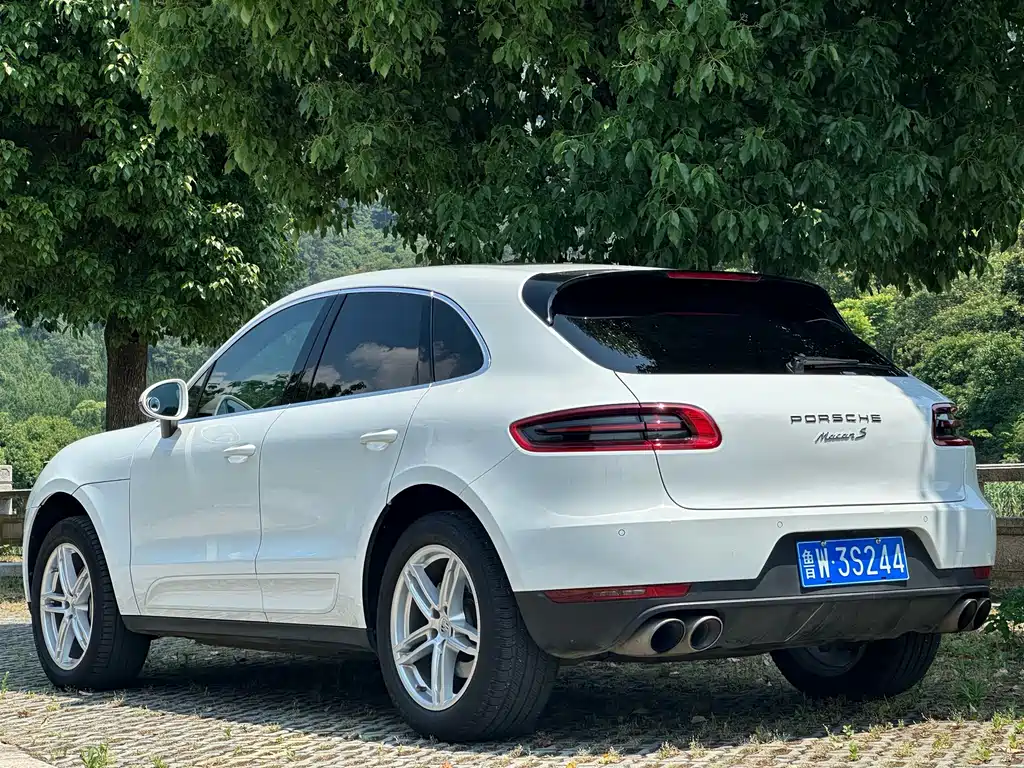 Porsche Macan 2017 — фото 5