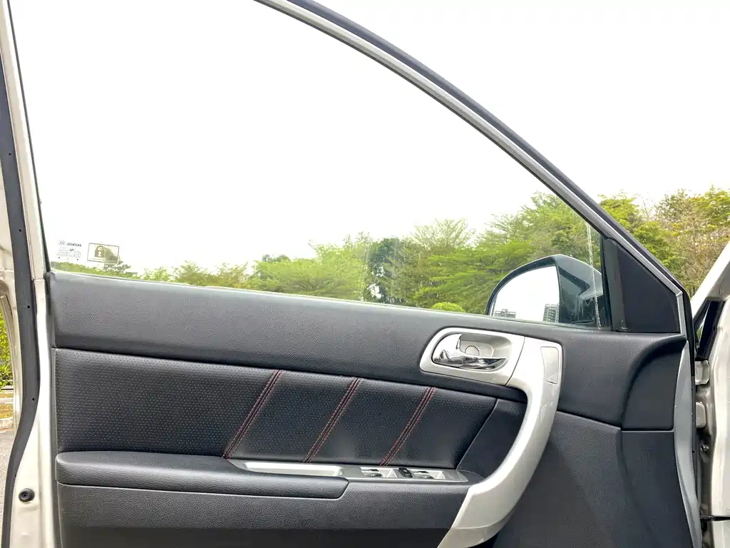 Haval H6 2014 — фото 10