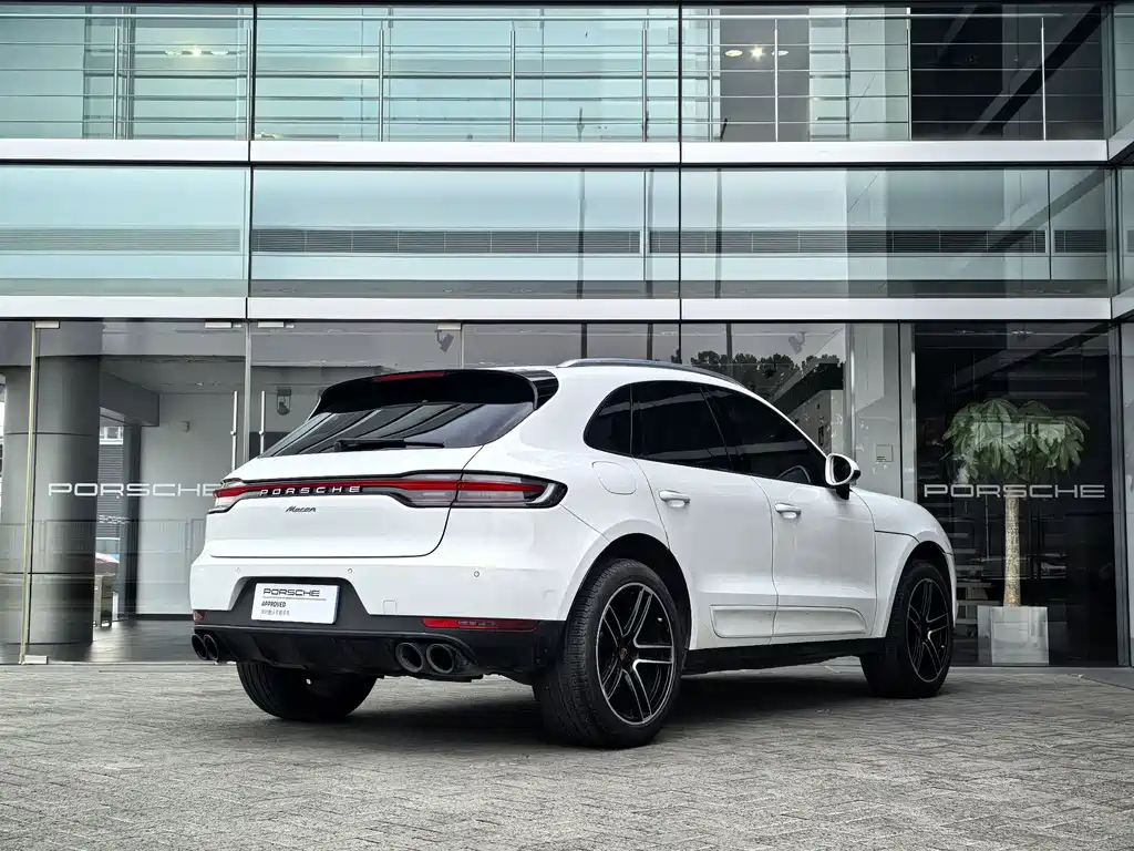 Porsche Macan 2021 — фото 5