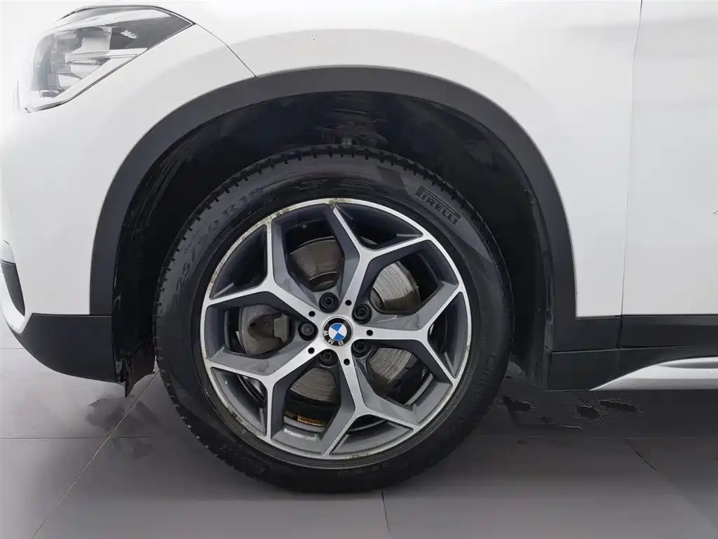 BMW X1 2017 — фото 17