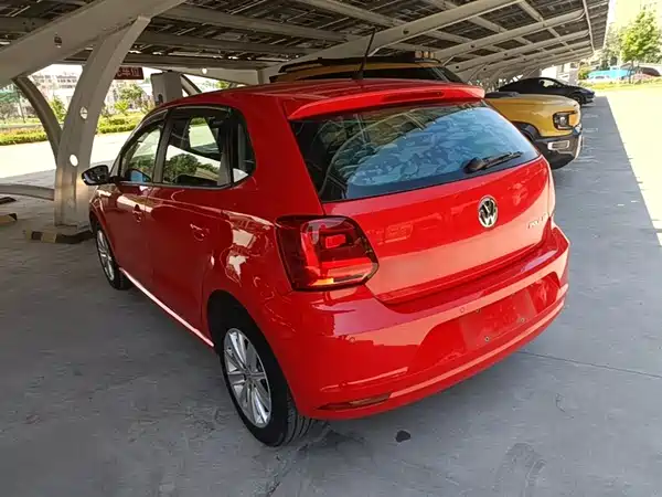 Volkswagen Polo 2014
