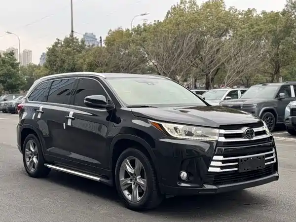 Toyota Highlander 2019