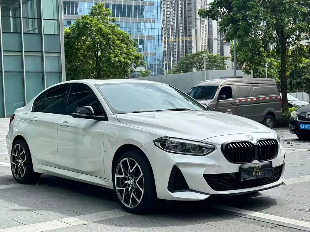 BMW 1 Series 2020