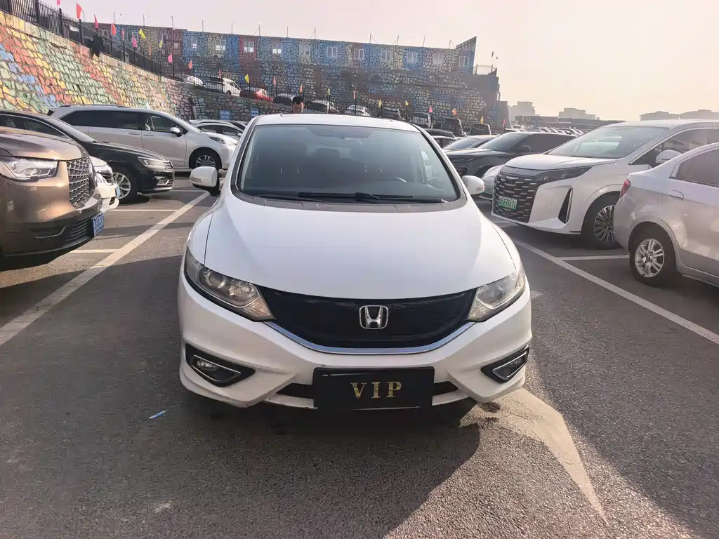 Honda Jade 2016 — фото 3
