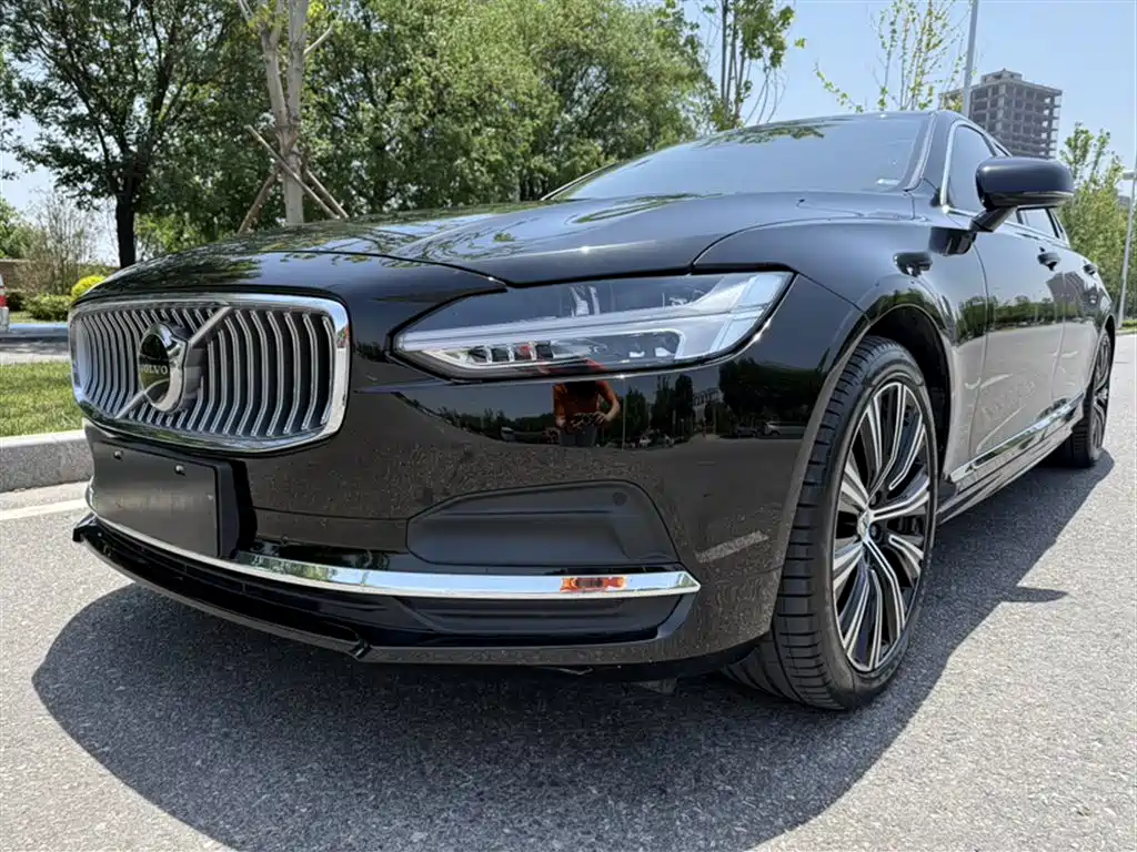 Volvo S90 2024 — фото 13