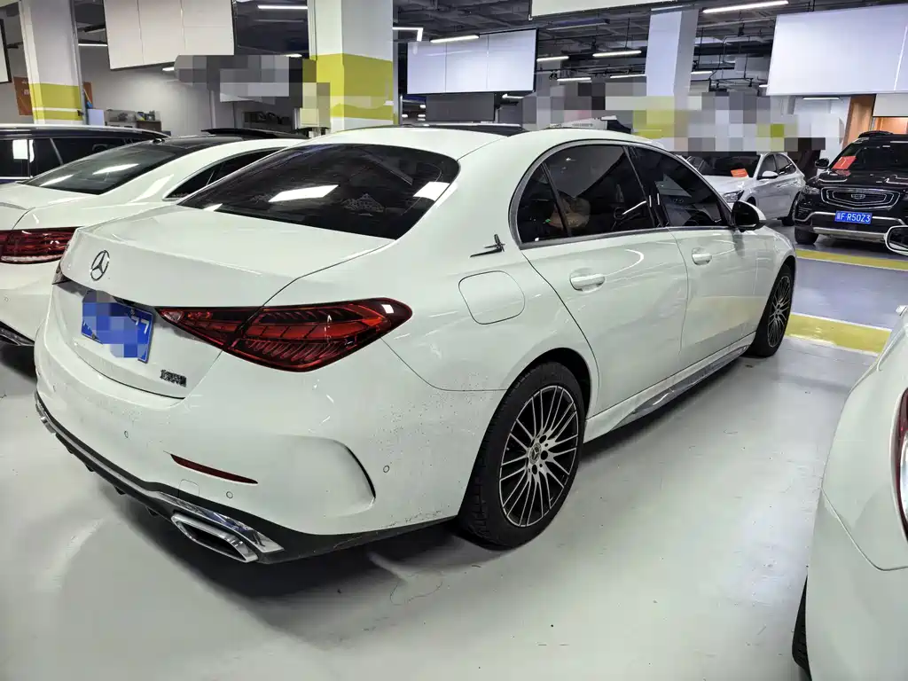 Mercedes-Benz C-Class 2022 — фото 10