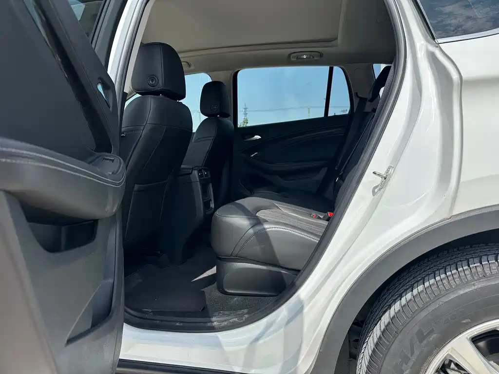 Buick Envision Plus 2020 — фото 18