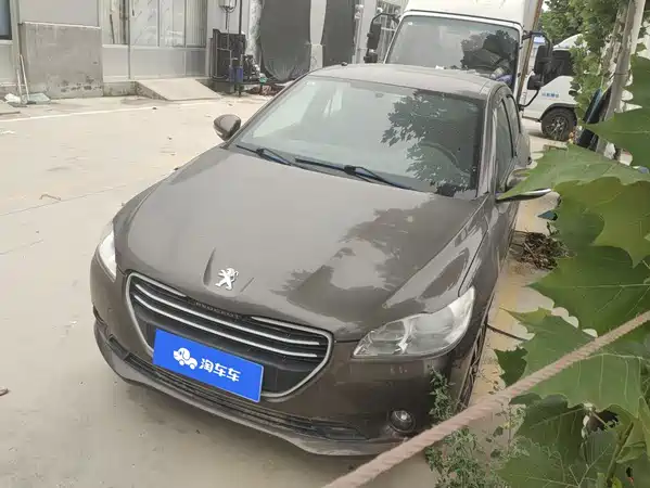 Peugeot 301 2015