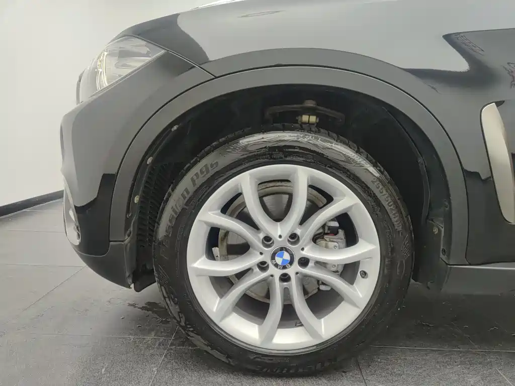 BMW X6 2018 — фото 16